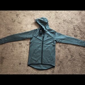 Nike Tech Fleece Windrunner Gray Black